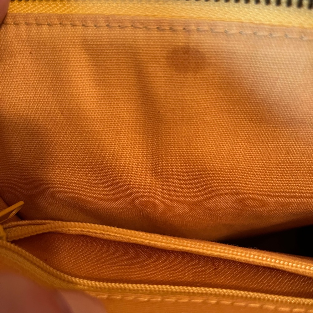 FOSSIL purse - Picture 8 of 8